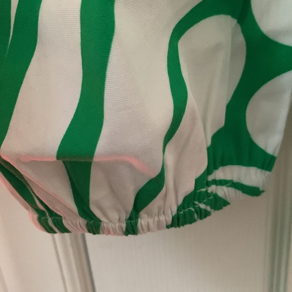 Women’s Sheridan French Cotton Blend Blouse White & Green w/Zebra Design Sz. S - Picture 5 of 9